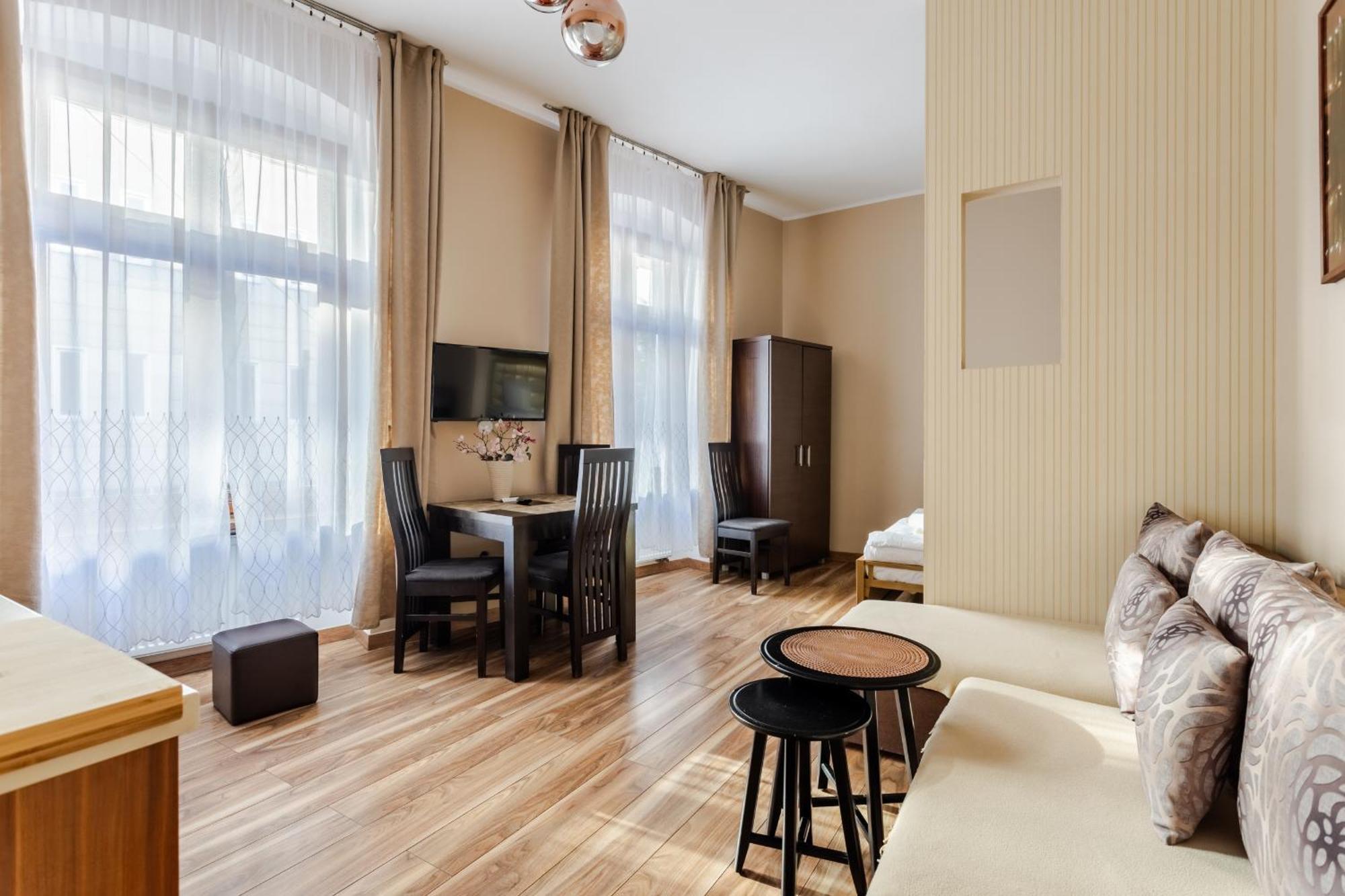 Functional And Comfortable Very Berry Studios In Poznan By Noclegi Renters מראה חיצוני תמונה
