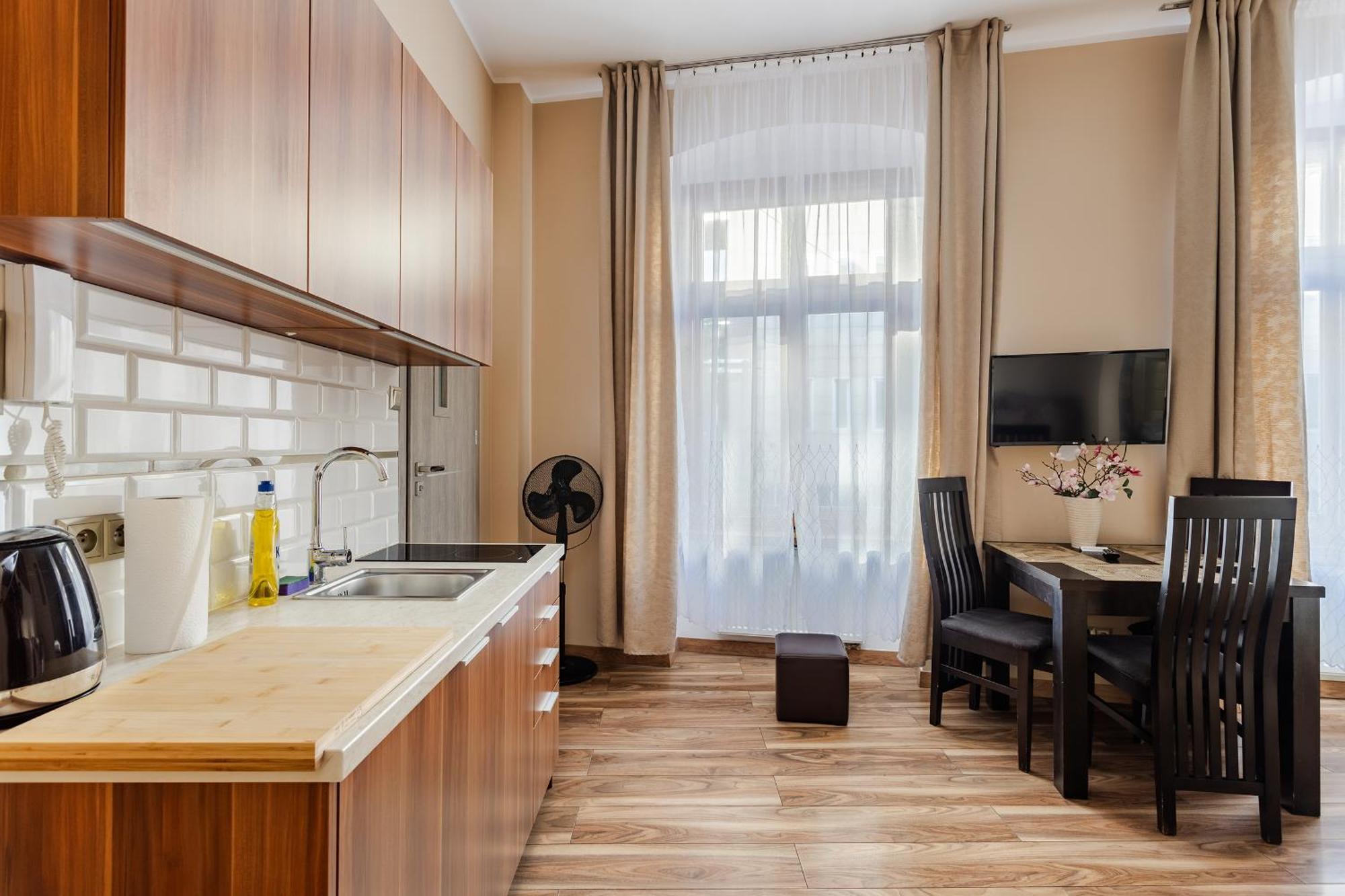 Functional And Comfortable Very Berry Studios In Poznan By Noclegi Renters מראה חיצוני תמונה
