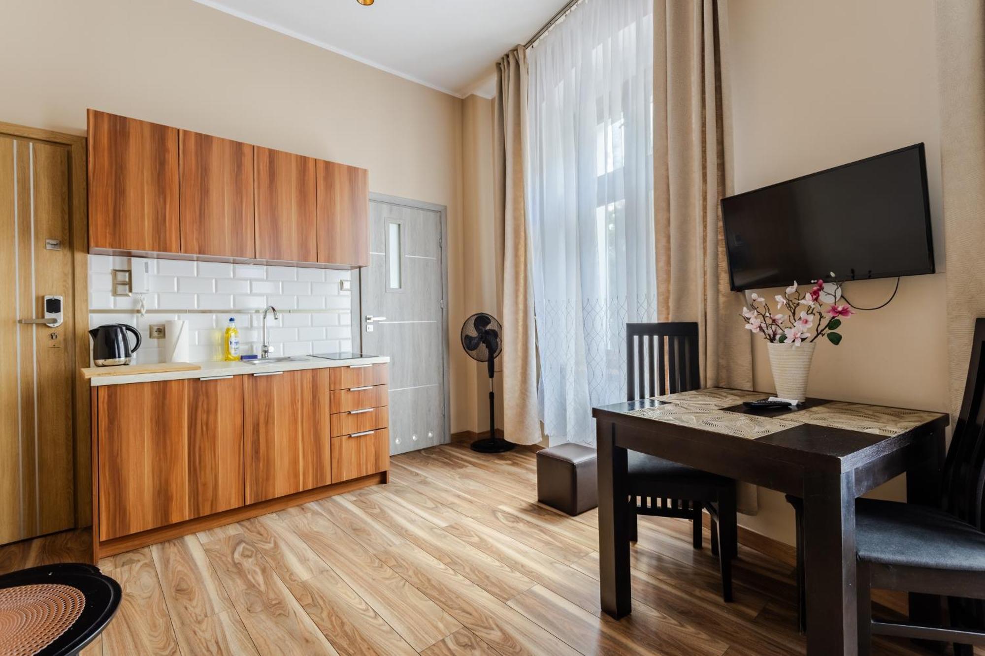 Functional And Comfortable Very Berry Studios In Poznan By Noclegi Renters מראה חיצוני תמונה