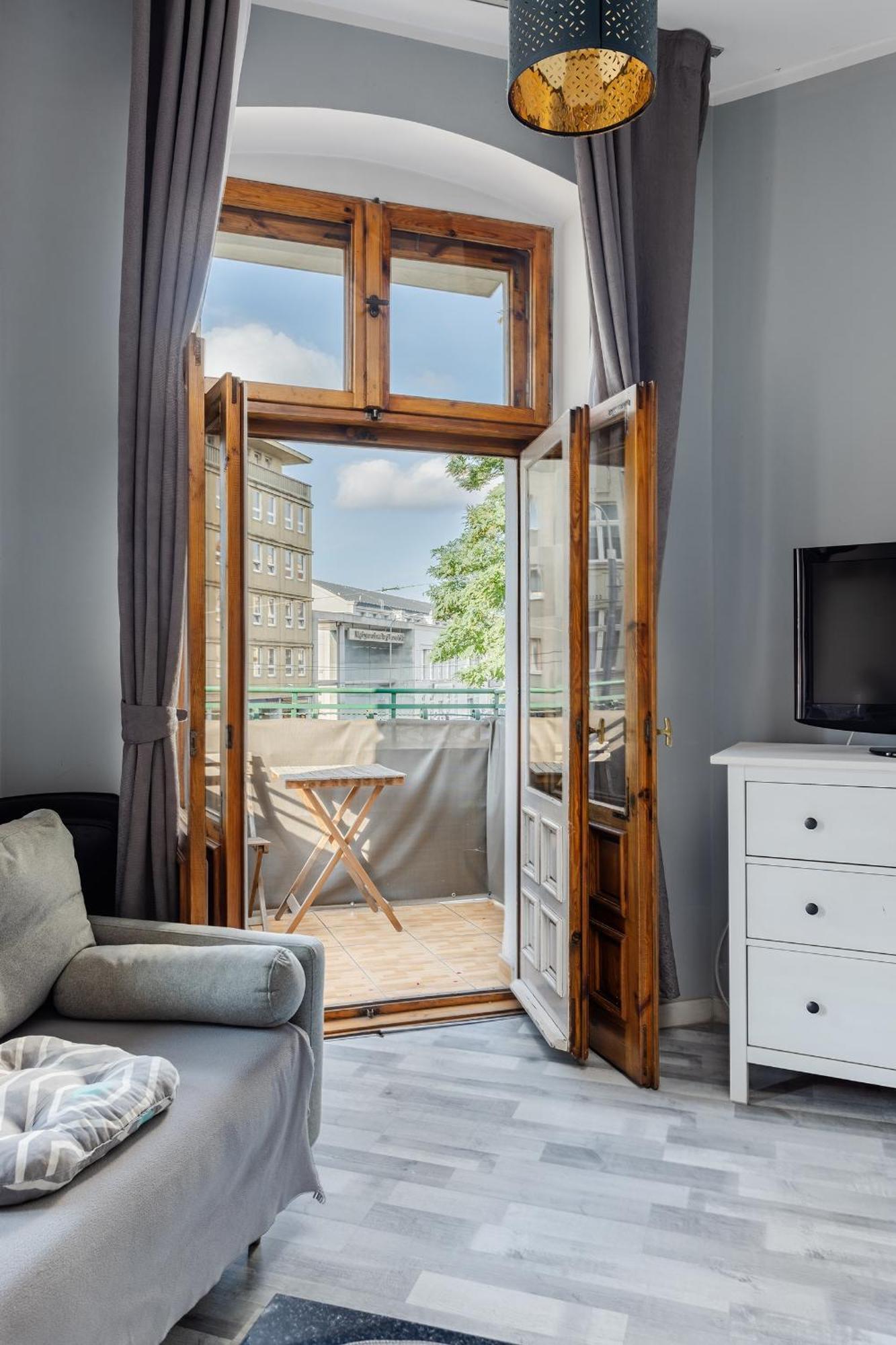 Functional And Comfortable Very Berry Studios In Poznan By Noclegi Renters מראה חיצוני תמונה
