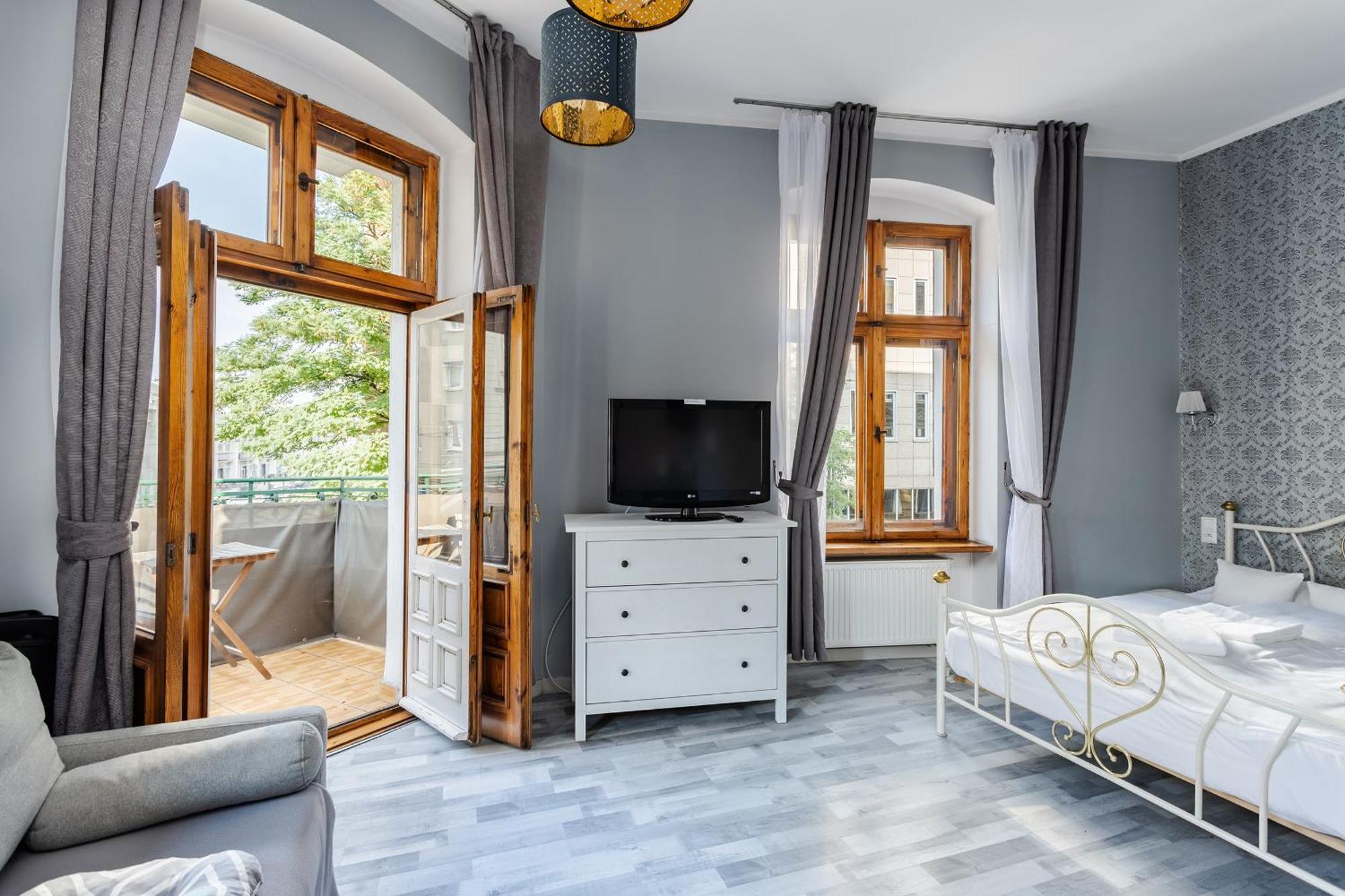 Functional And Comfortable Very Berry Studios In Poznan By Noclegi Renters מראה חיצוני תמונה